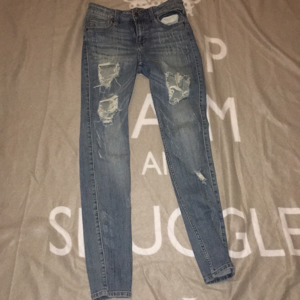 Women’s Ripped Blue Jeans